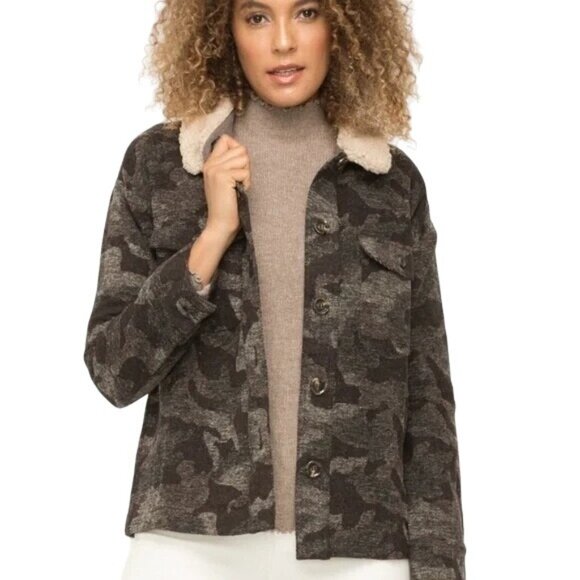 Mystree Camo Sherpa Collar Shacket Women S Button Front Utility Outdoor NEW - Picture 1 of 8